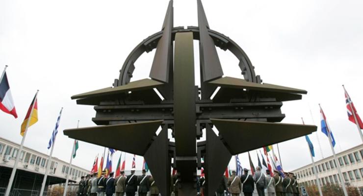 В НАТО предостерегли РФ от эскалации с Украиной