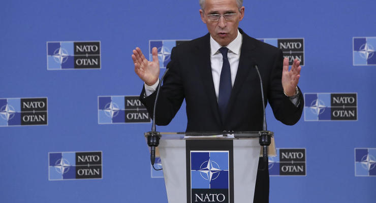 Генсек НАТО заверил Украину в "твердой поддержке"