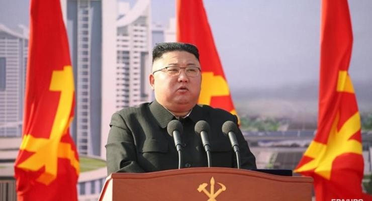 Ким Чен Ын назвал нынешнюю ситуацию в КНДР наихудшей