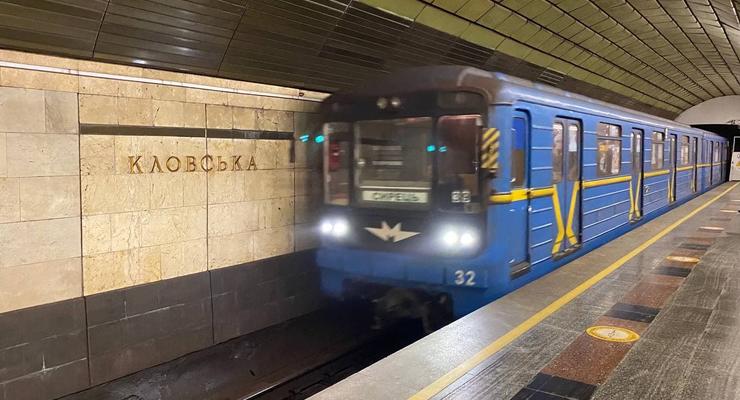 В Киеве из-за локдауна изменят график движения поездов метро