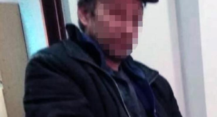 В Киеве пьяный мужчина угрожал взорвать предприятие гранатой