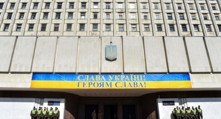 ЦИК признала Аксенова избранным депутатом Рады