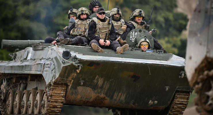 Итоги 14 апреля: Угроза атаки РФ из Крыма и спад COVID-пандемии