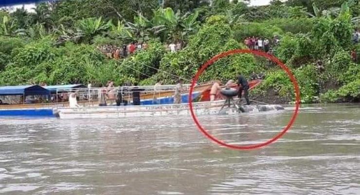 В Перу военный вертолет упал в реку, пятеро погибших