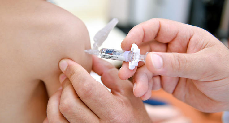 Украинский инфекционист рассказала, нужны ли СOVID-прививки детям