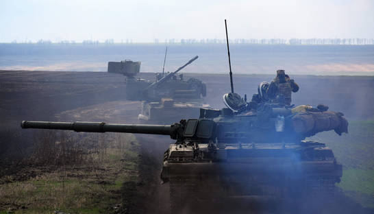 В зоне ООС танкисты провели учения по наступательному бою