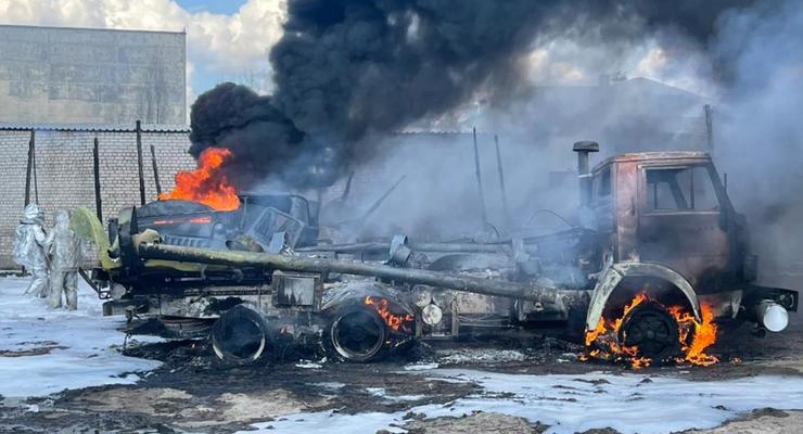 Пожар в Рубежном: выросло число пострадавших военных