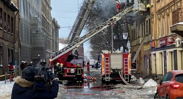 Пожар в Риге: задержаны три человека