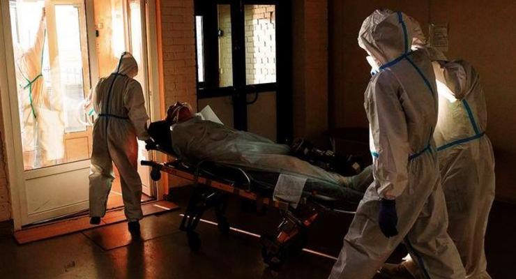 В Индии горела COVID-больница: 18 жертв