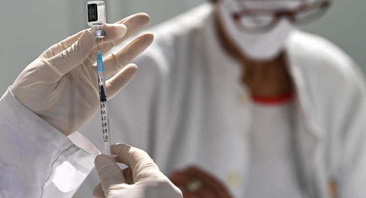 Украина получит еще 10 млн доз вакцины Pfizer