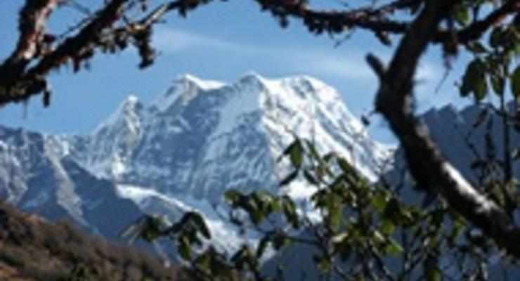 Украинцев эвакуировали с горной вершины в Гималаях