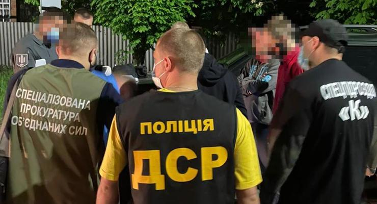 На Луганщине за взятку задержали военного комиссара