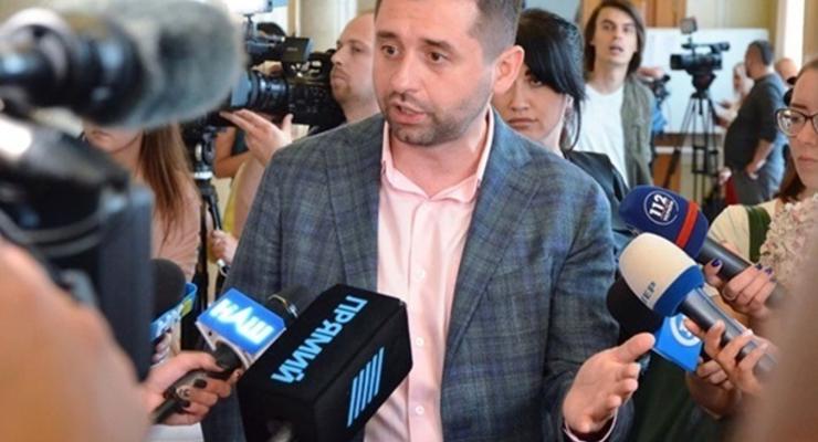 В СН назвали число голосов за отставку Степанова