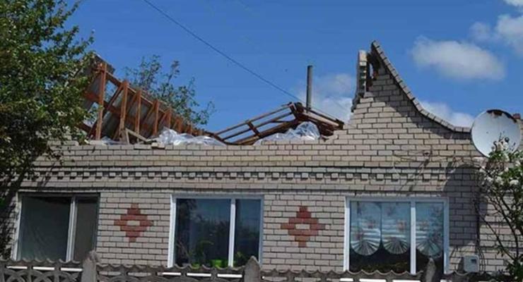 На Херсонщине ураган срывал крыши домов