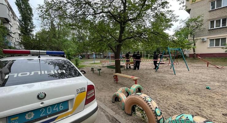 В Северодонецке на детской площадке произошел взрыв: Пострадал ребенок