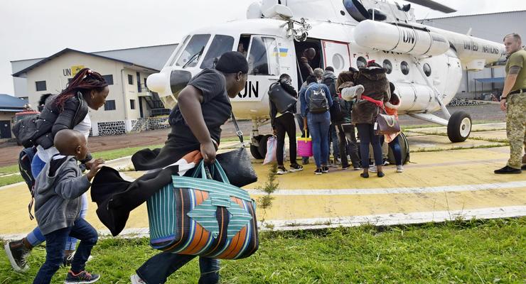 Украинские вертолеты направили спасать людей от вулкана в Конго
