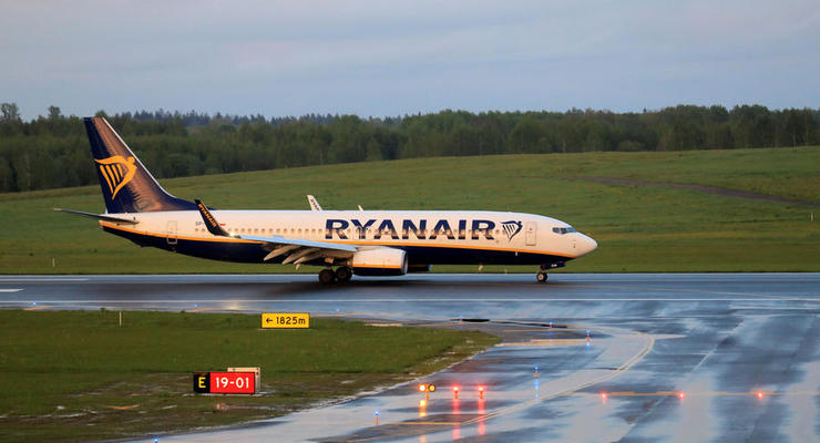 В Берлине экстренно сел самолет Ryanair
