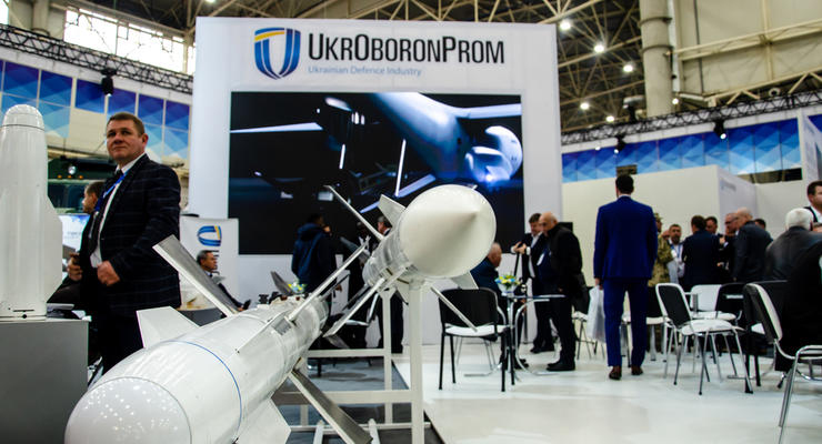 Топ-менеджера "Укроборонпрома" разоблачили на контракте с иностранным военным ведомством