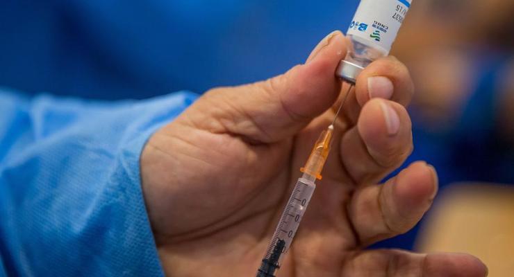 В Минздраве сообщили, сколько COVID-вакцин утилизировали в Украине