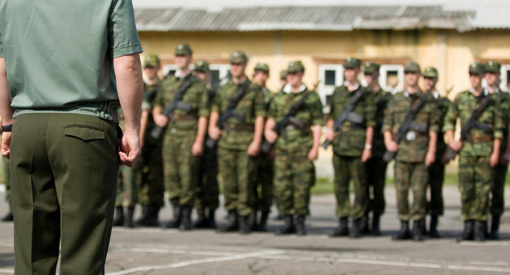 Армия РФ начала подготовку резервистов возле границ Украины
