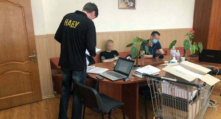 НАБУ сообщило детали обысков в "Укрзализныце"
