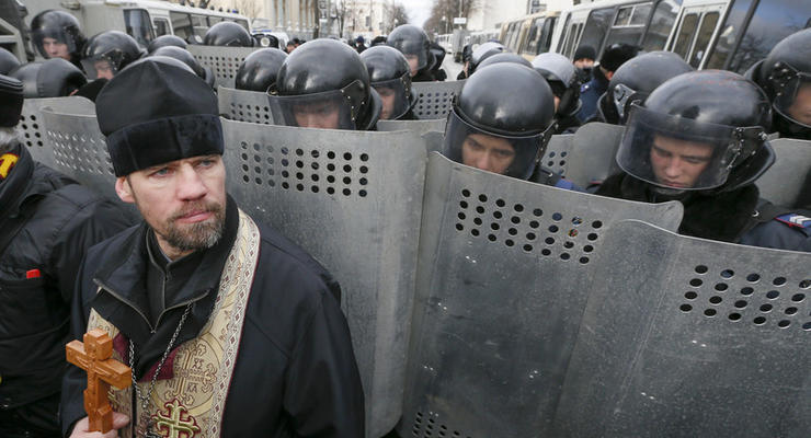 Двум "беркутовцам" вынесли приговор за разгон студентов на Майдане