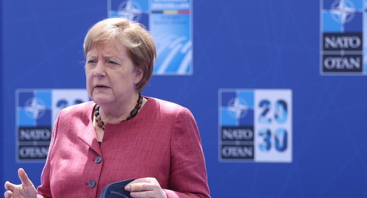 Тема Украины на повестке дня НАТО, – Меркель