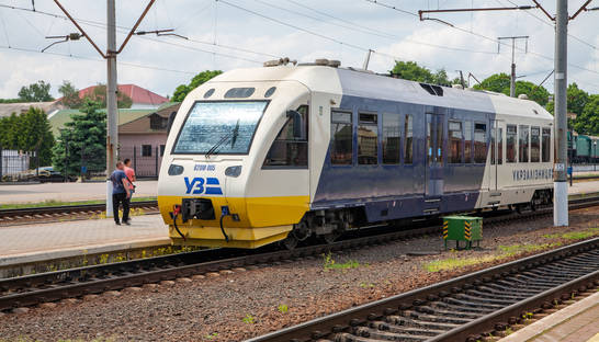 "Укрзализныця" оптимизируется: уволят около 800 сотрудников управления