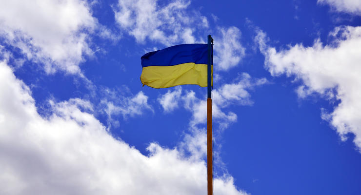 На украинском языке в быту говорят меньше 50% украинцев – опрос