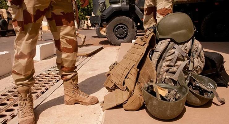 В Мали заминированный автомобиль влете в колонну французских военных