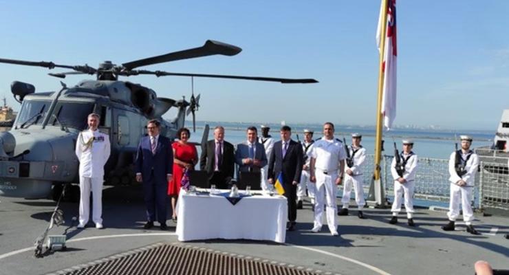 Киев и Лондон будут вместе строить военные корабли
