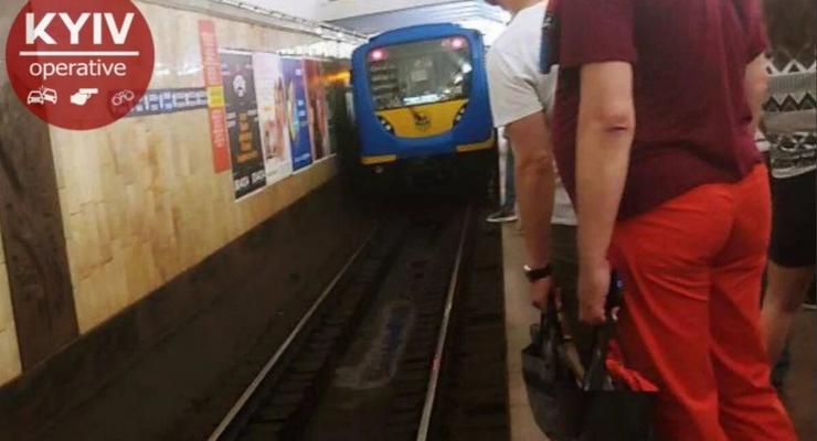 В киевском метро мужчина попал под поезд