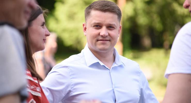 Скандал с ромами: На мэра Ровно завели уголовное дело