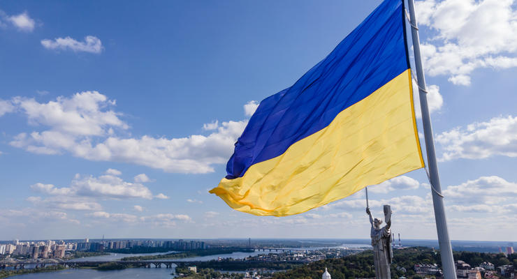 В Украине потратят 170 млн грн на флагштоки ко Дню независимости