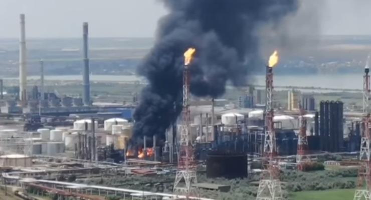 В Румынии взорвался нефтеперерабатывающий завод