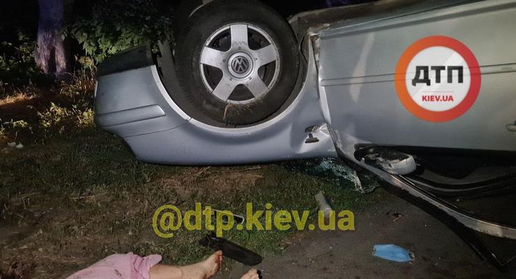 Под Киевом перевернулся Volkswagen Golf, среди погибших ребенок