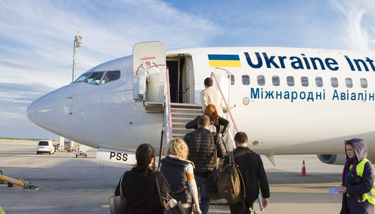 Украинцам разрешат поездки в ЕС