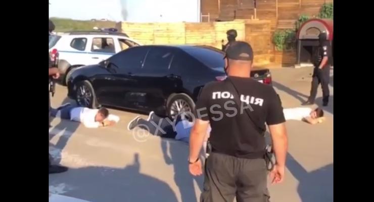 Стрельба на курорте под Одессой: Спецназ задержал стрелка