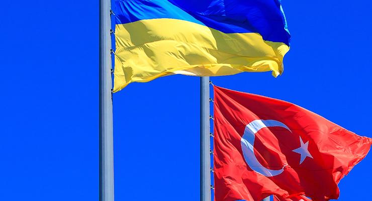 В Турции задержали судно с экипажем из Украины: Капитан арестован