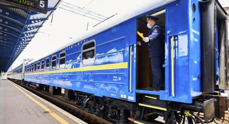 Венгрия разрешила транзит украинцев поездом в Австрию - Кулеба
