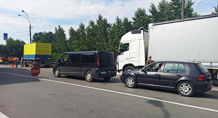 На границе Украины с Венгрией до 29 сентября ограничат движение транспорта
