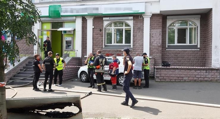 Грабительницу киевского банка суд отправил в СИЗО