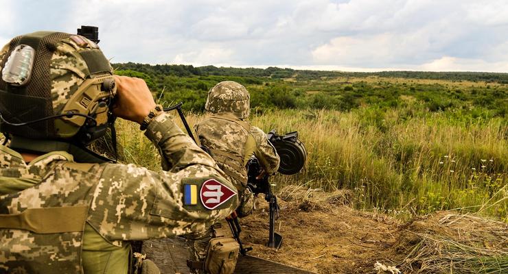 Боевики 15 раз за сутки нарушили "тишину" на Донбассе