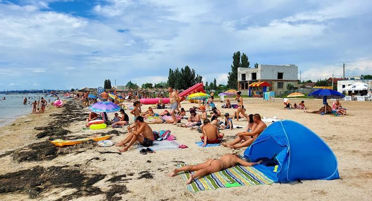 В воде на пляжах Бердянска нашли инфекцию: Купаться не рекомендуют