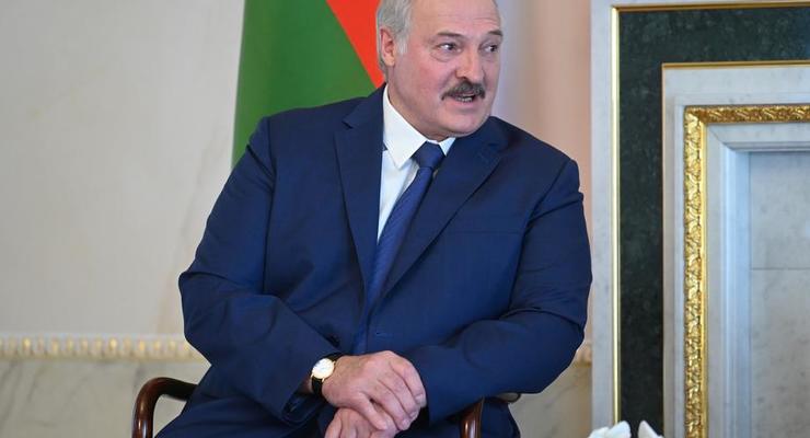 Лукашенко назвал условия ввода войск РФ в Беларусь