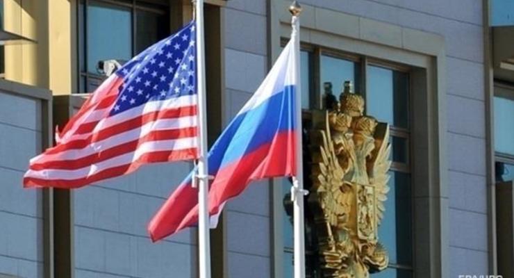 США покинут 24 российских дипломатов