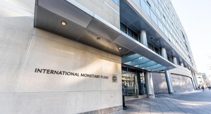 СМИ: У Зеленского ожидают транш МВФ на $700 млн в сентябре