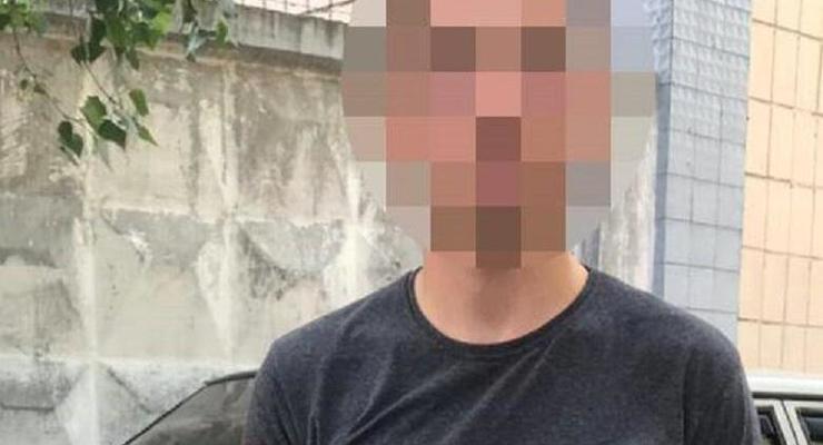 Задержан мужчина, грабивший в Киеве детей
