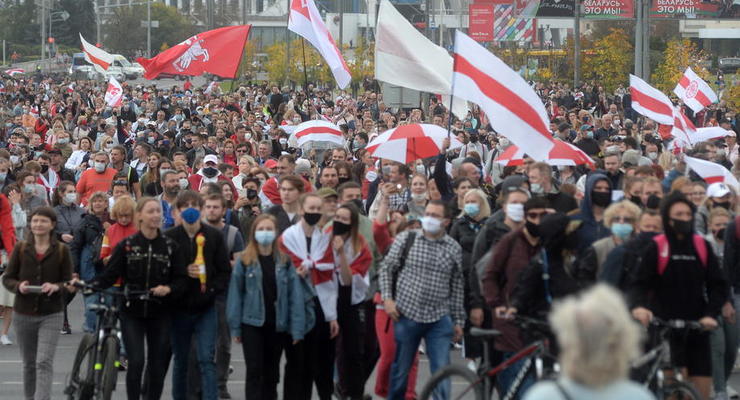В Беларуси будут лишать гражданства за "экстремизм"