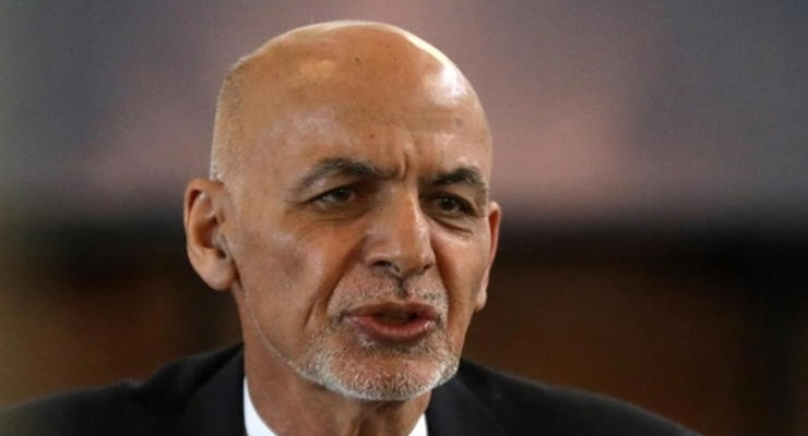Талибы в Кабуле: афганский лидер улетел в Узбекистан
